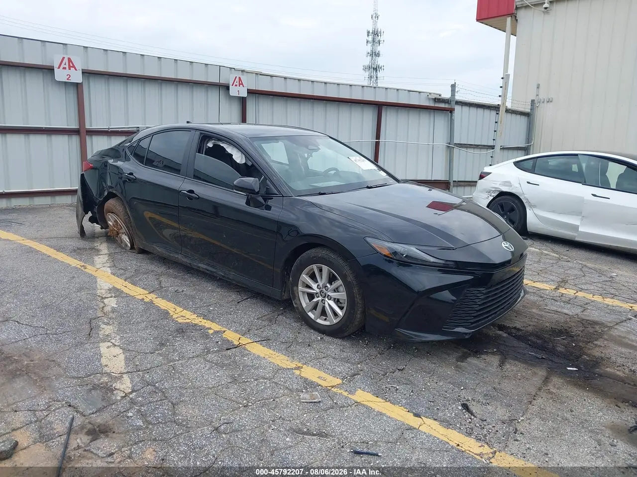 Toyota Camry Le 2026