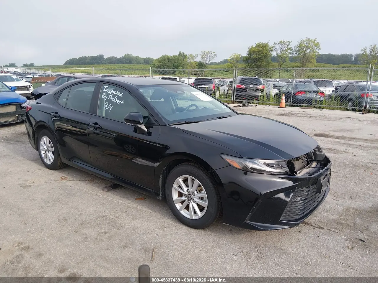 Toyota Camry Le 2025