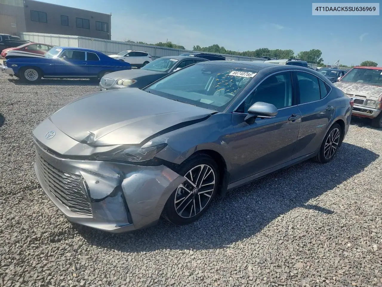 Toyota Camry Xle 2025