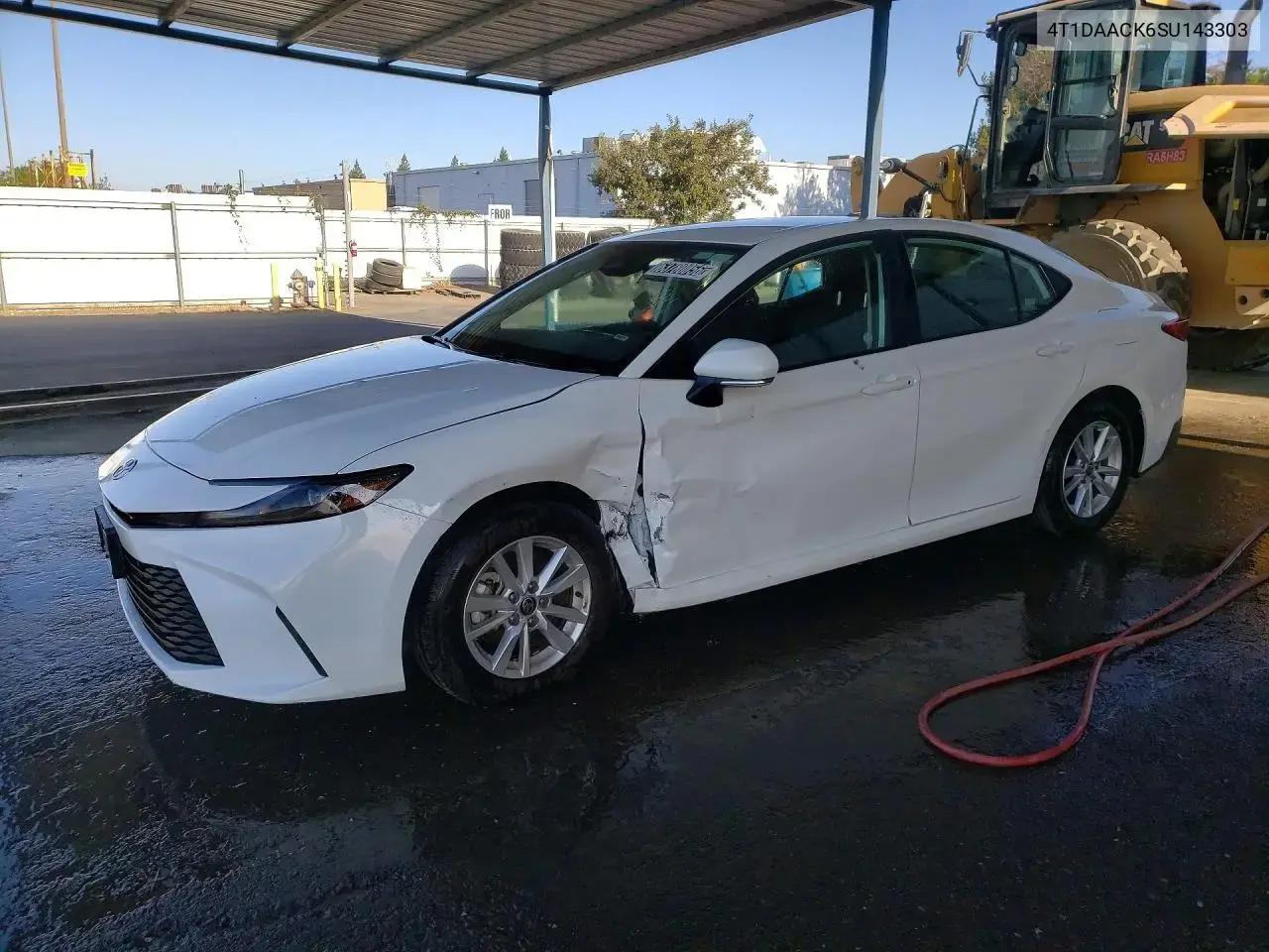 Toyota Camry Le 2025