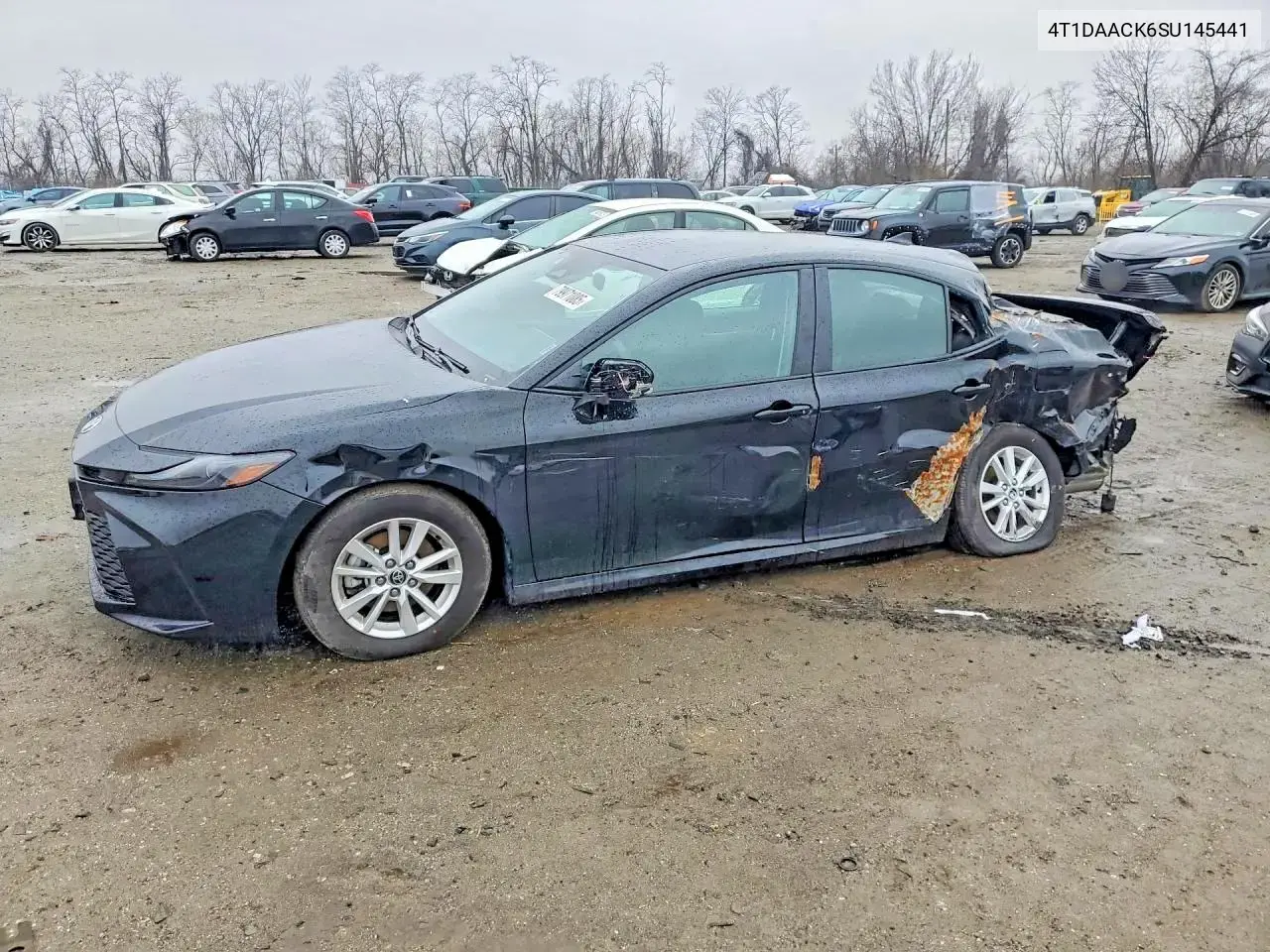 Toyota Camry Le 2025