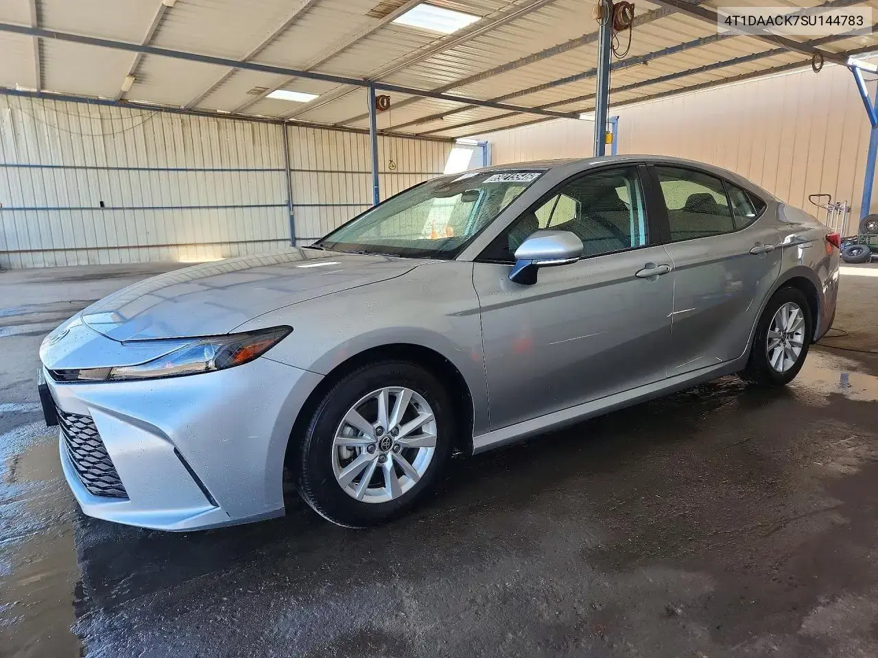 Toyota Camry Le 2025