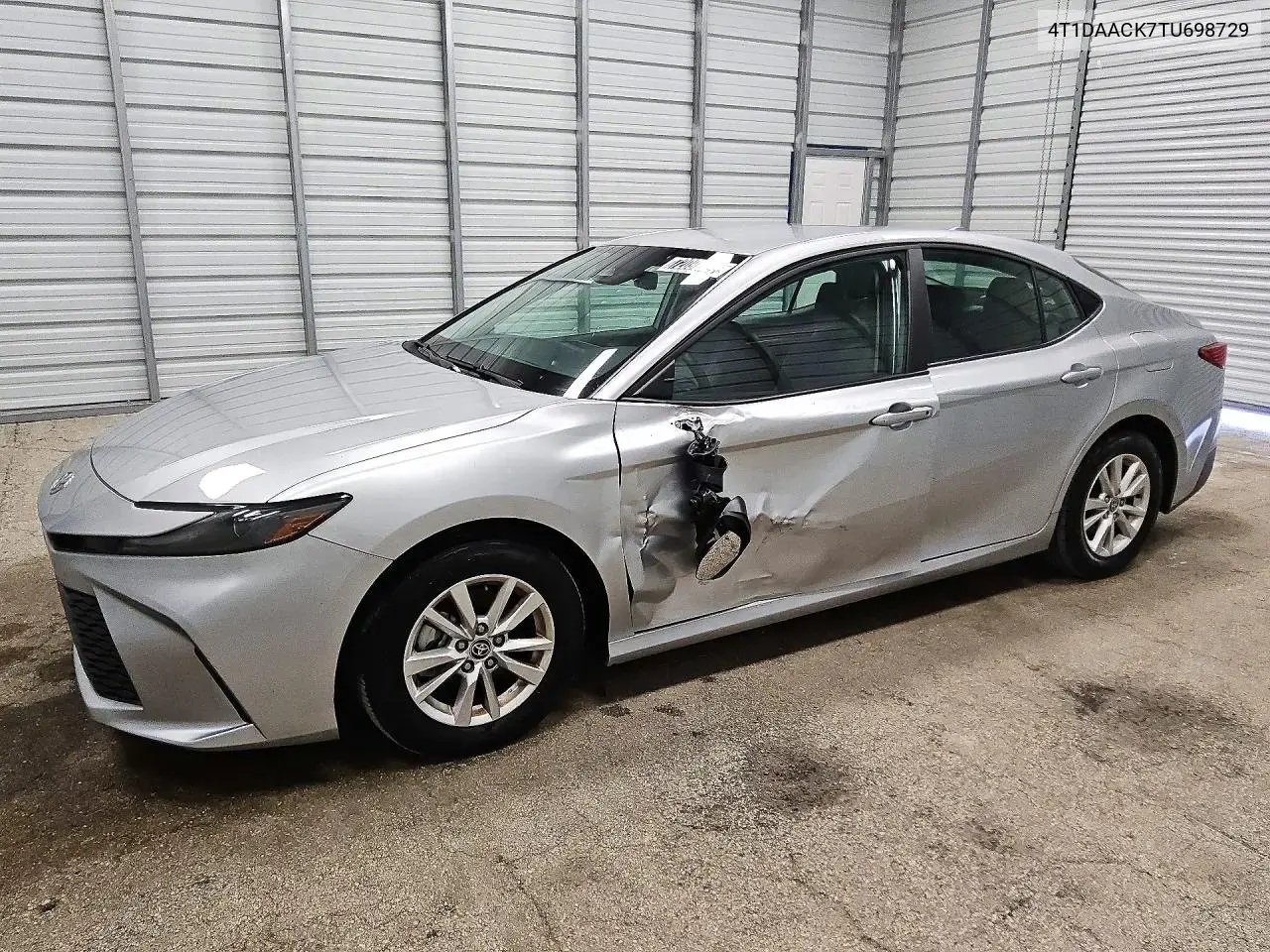 Toyota Camry Le 2026