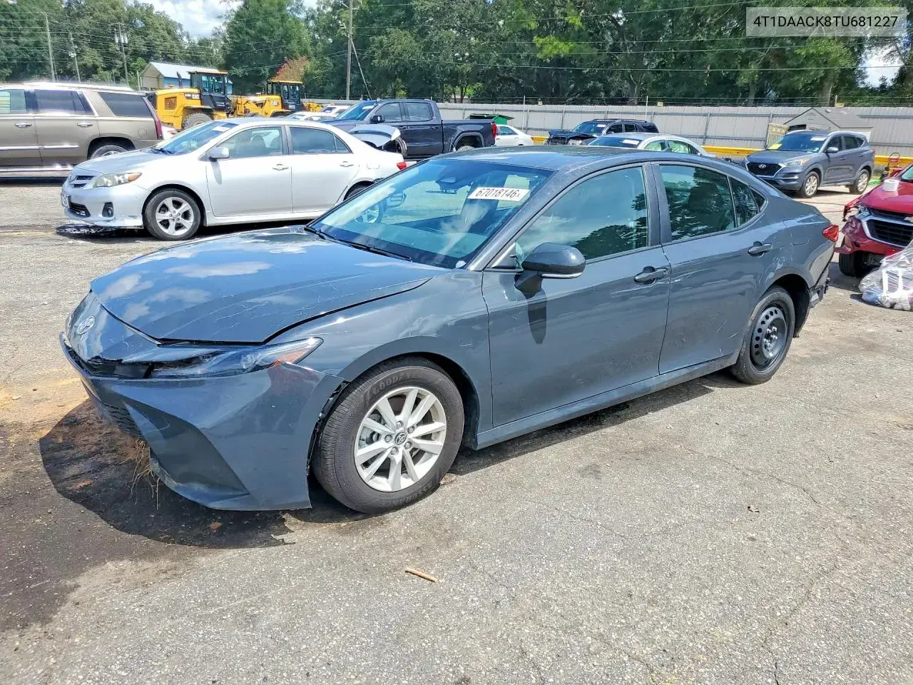 Toyota Camry Le 2026