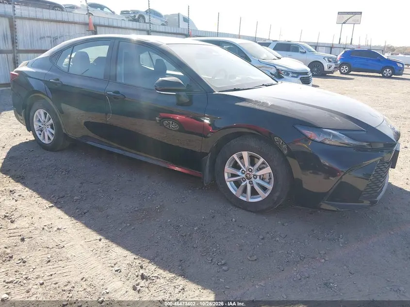 Toyota Camry Le 2025
