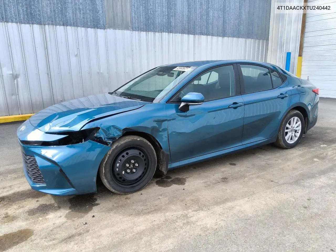 Toyota Camry Le 2026