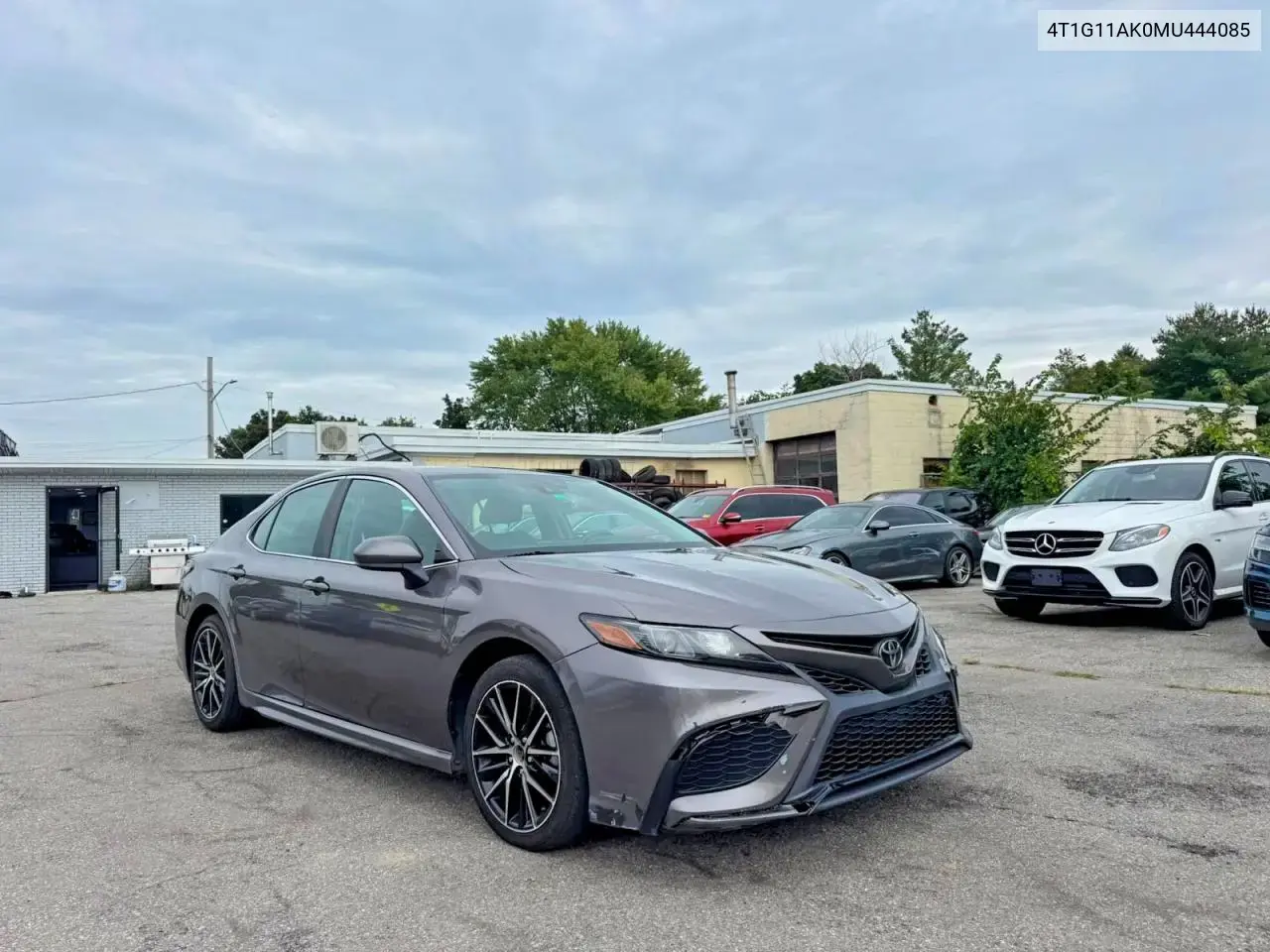 Toyota Camry Se 2021
