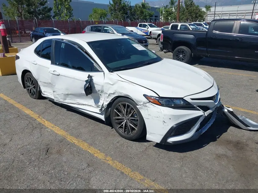 Toyota Camry Se 2024