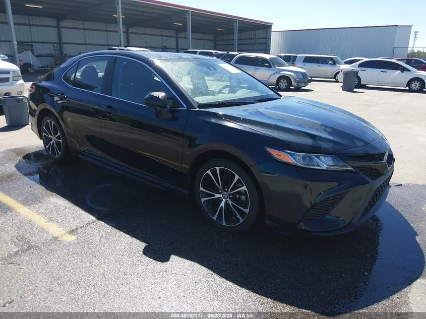 Toyota Camry Se 2020