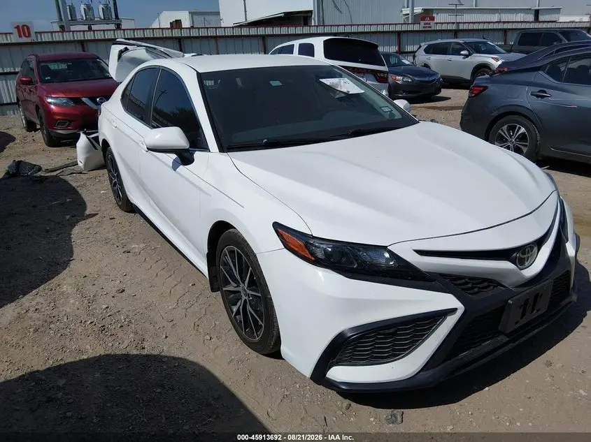 Toyota Camry Se 2021