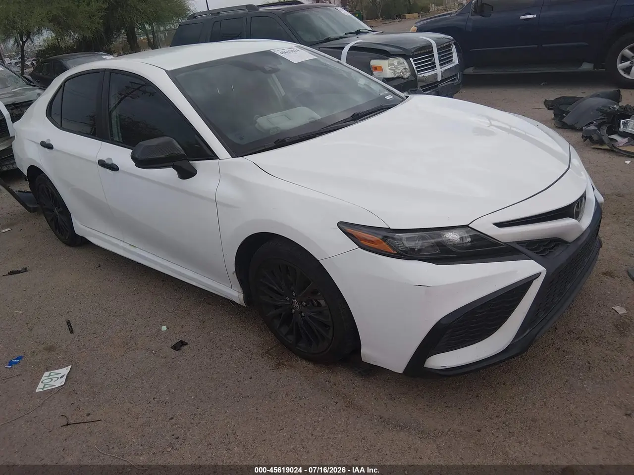 Toyota Camry Se Nightshade Edition Awd 2021