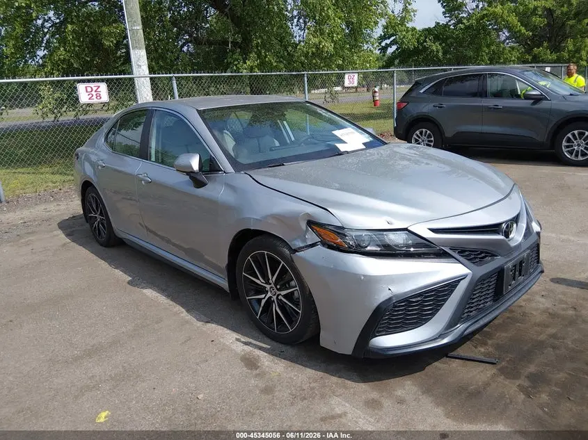 Toyota Camry Se 2024