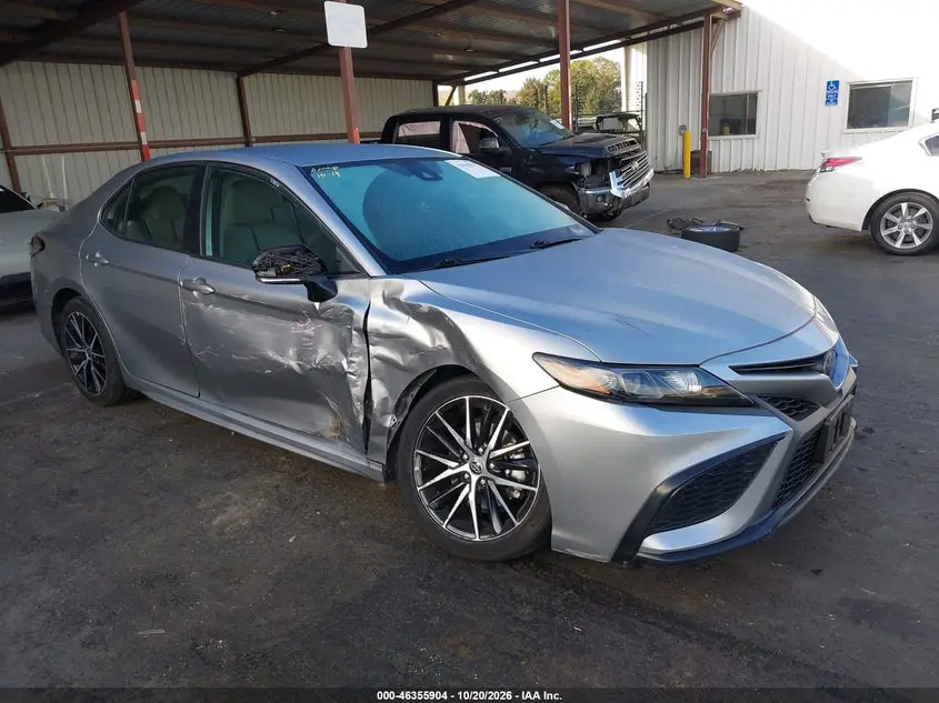Toyota Camry Se Hybrid 2022