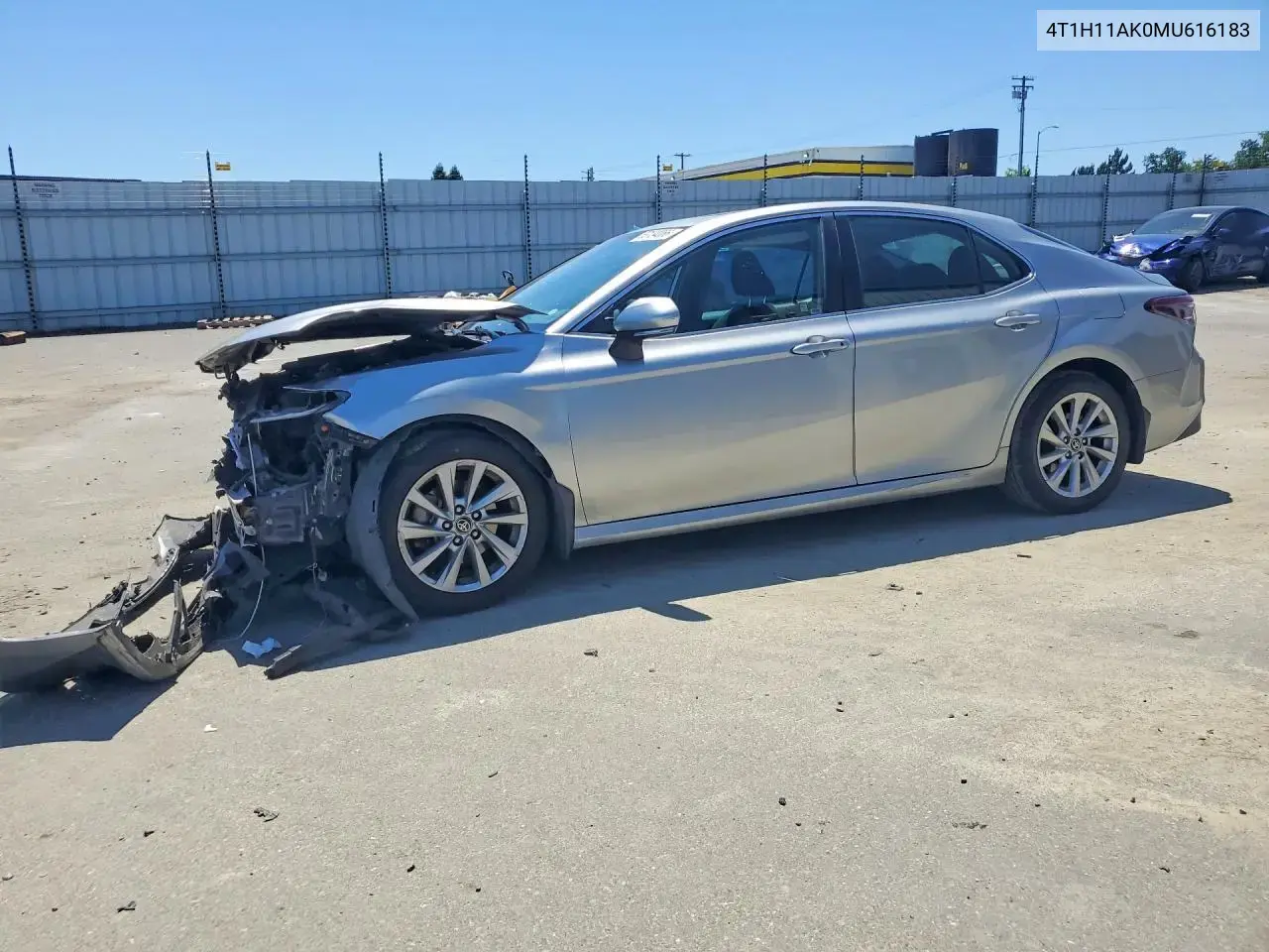 Toyota Camry Le 2021