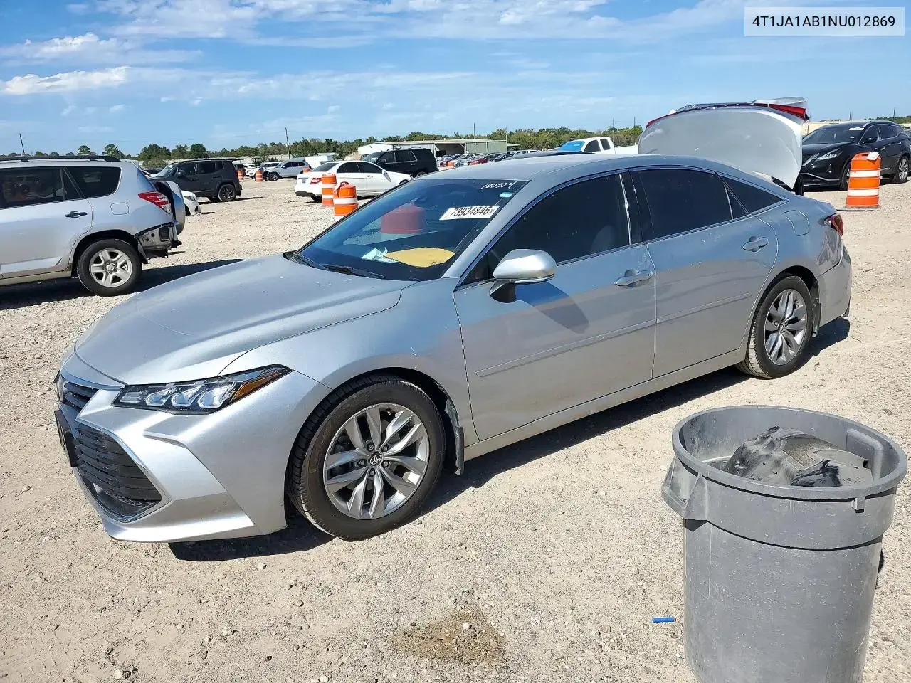 Toyota Avalon Xle 2022