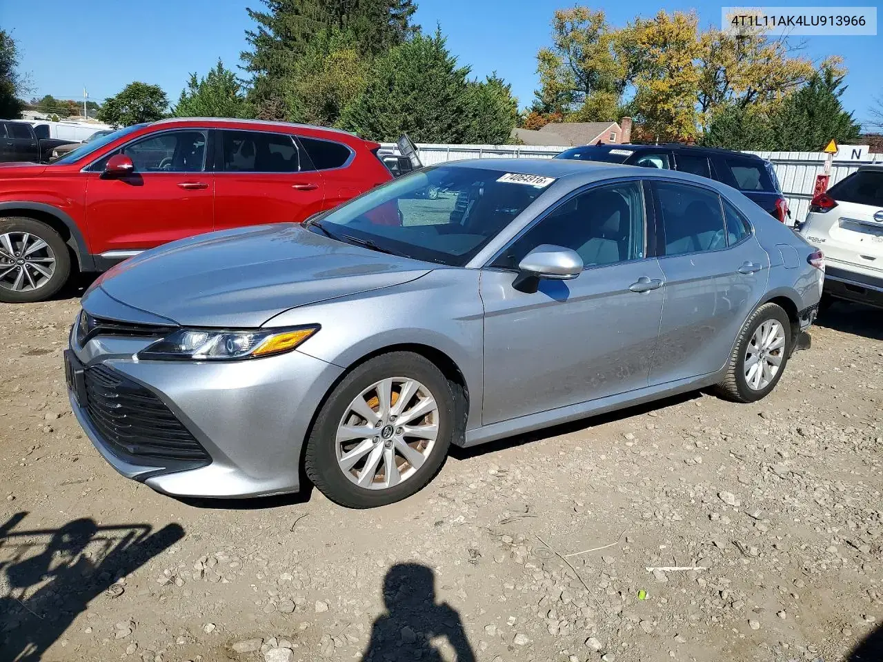 Toyota Camry Le 2020