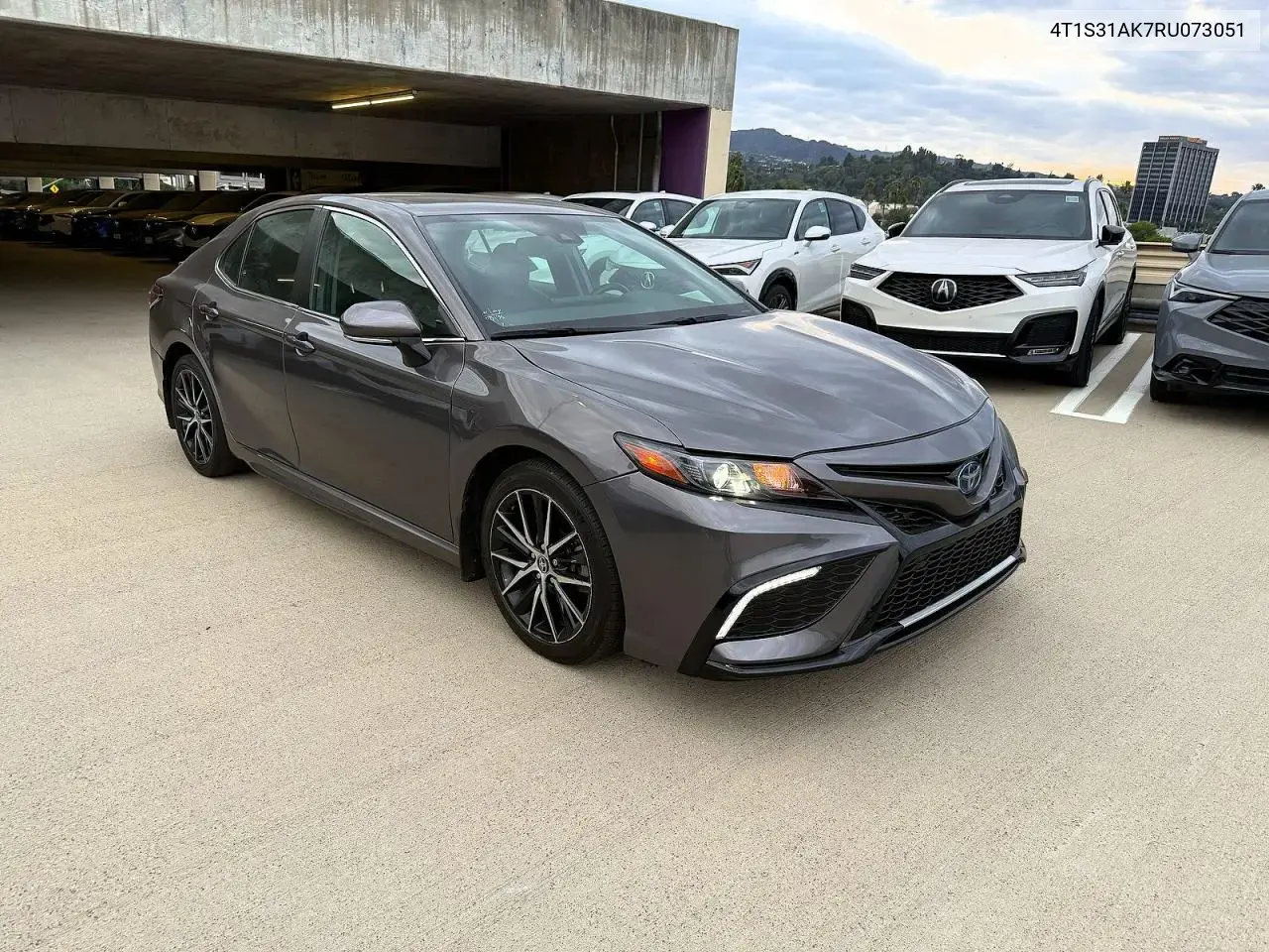 Toyota Camry Hybrid Se 2024