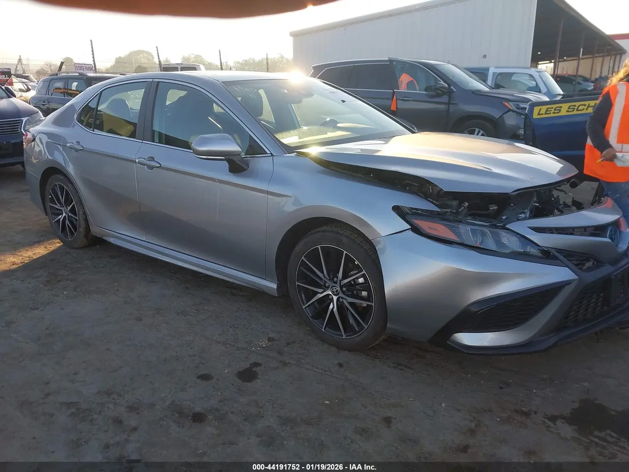 Toyota Camry Hybrid Se 2024