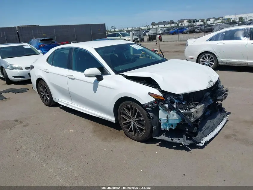 Toyota Camry Se 2021