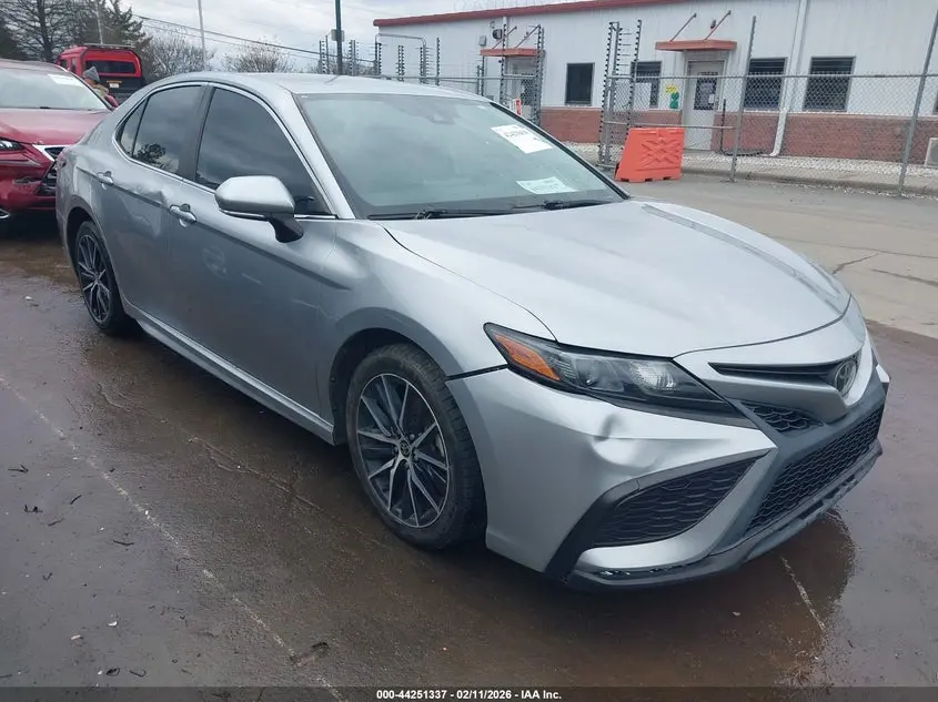 Toyota Camry Se 2022