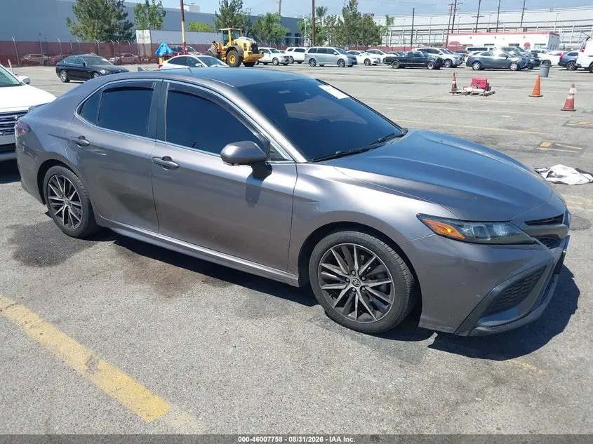 Toyota Camry Se Awd 2021