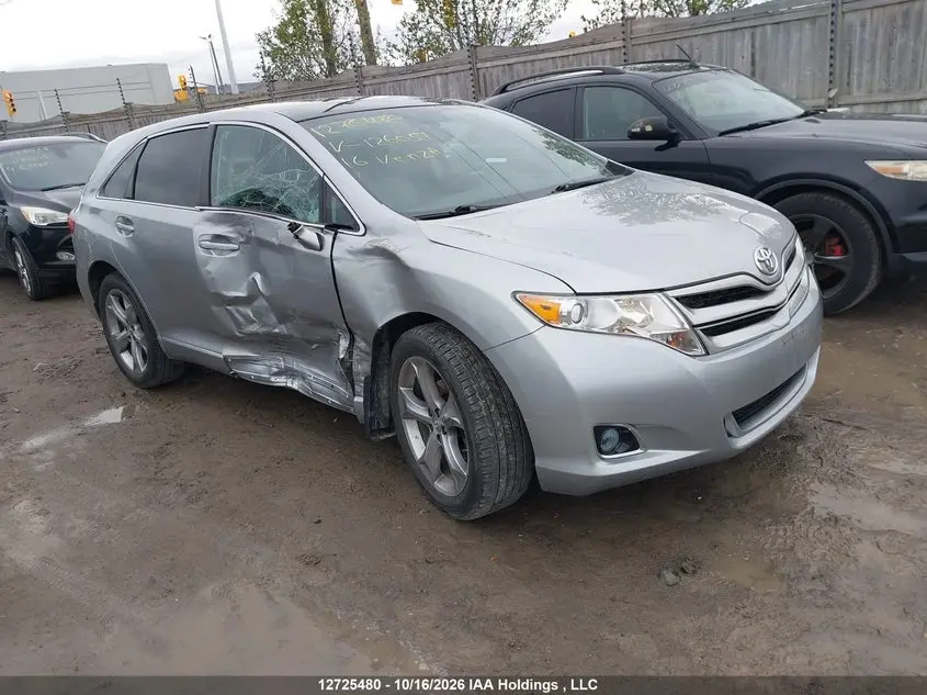 Toyota Venza Base V6 2016