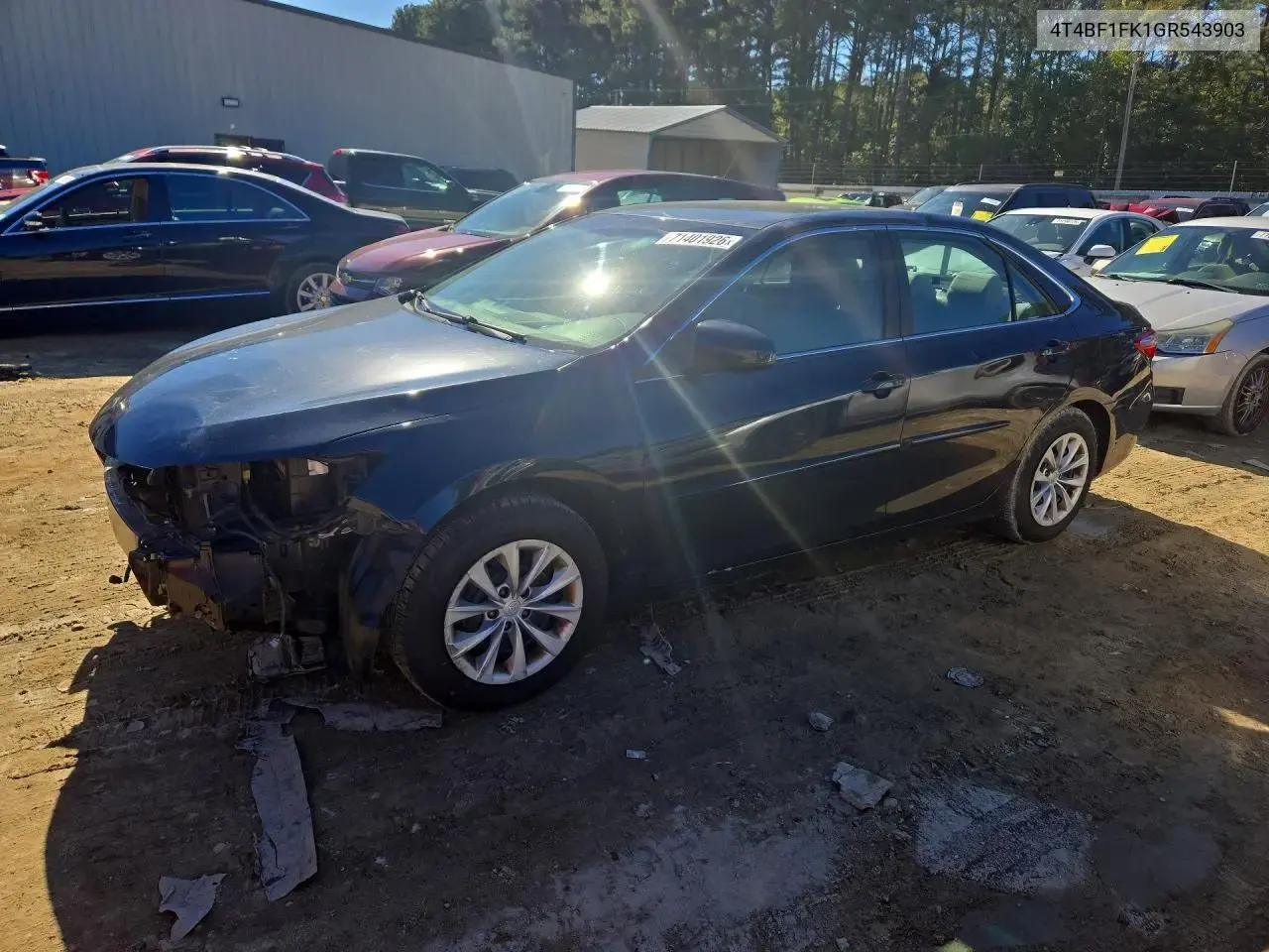Toyota Camry Le 2016