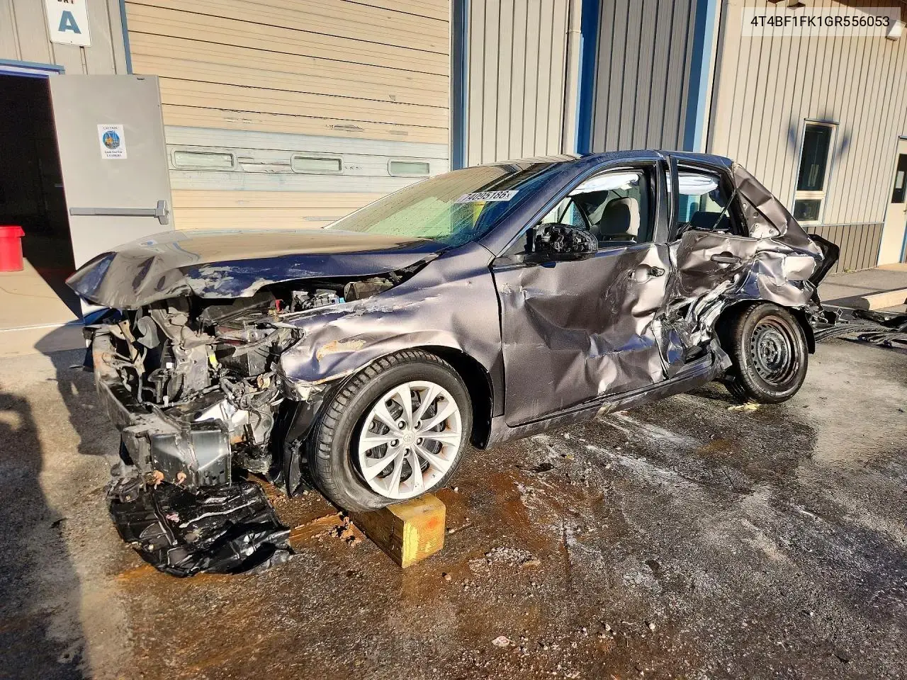 Toyota Camry Le 2016