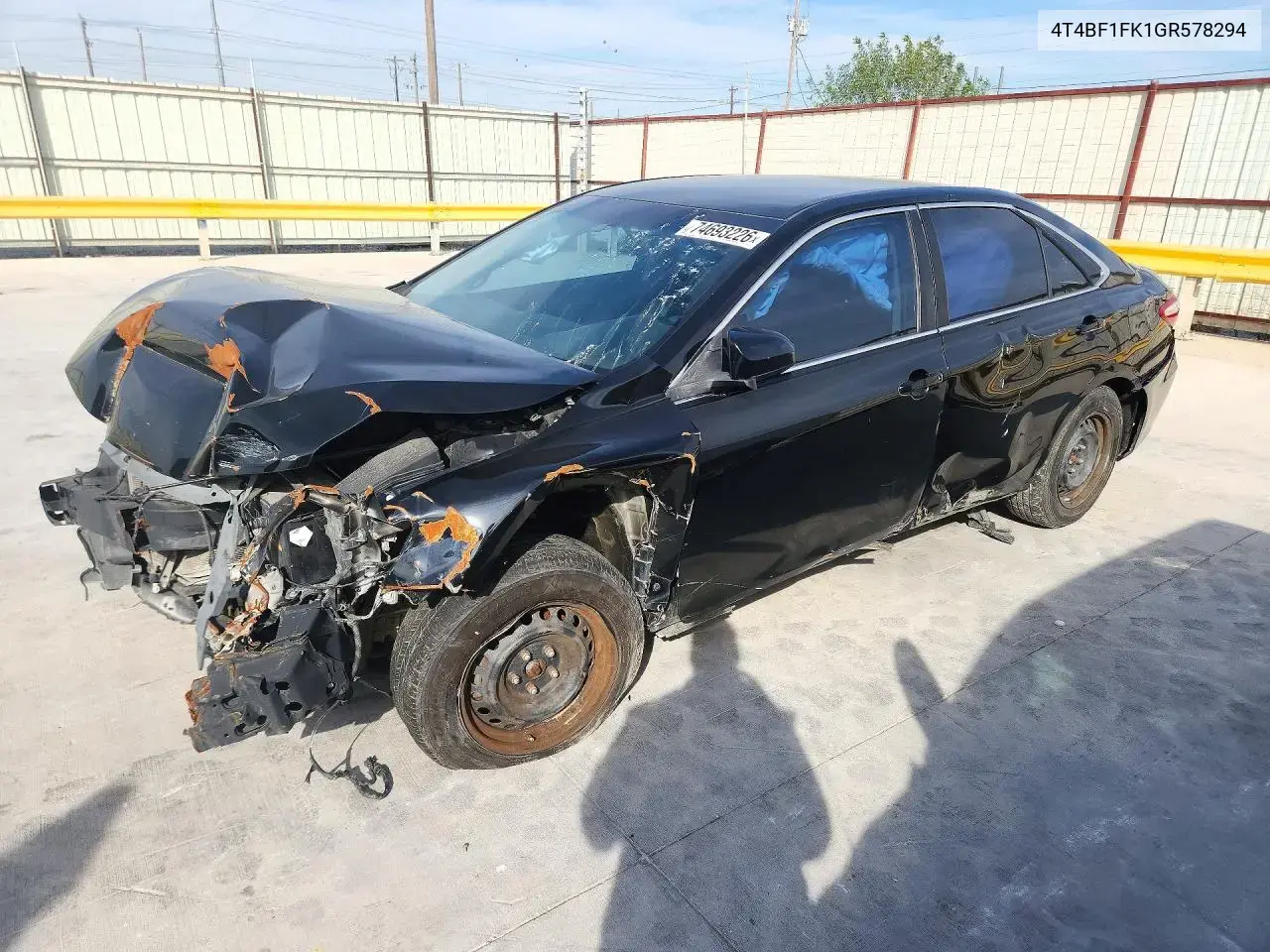 Toyota Camry Le 2016