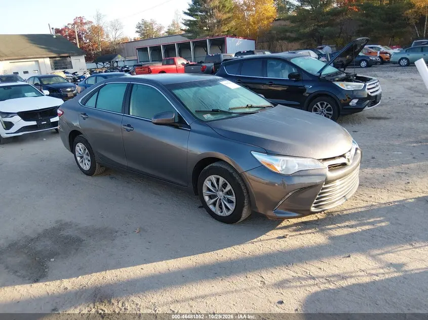Toyota Camry Le 2016