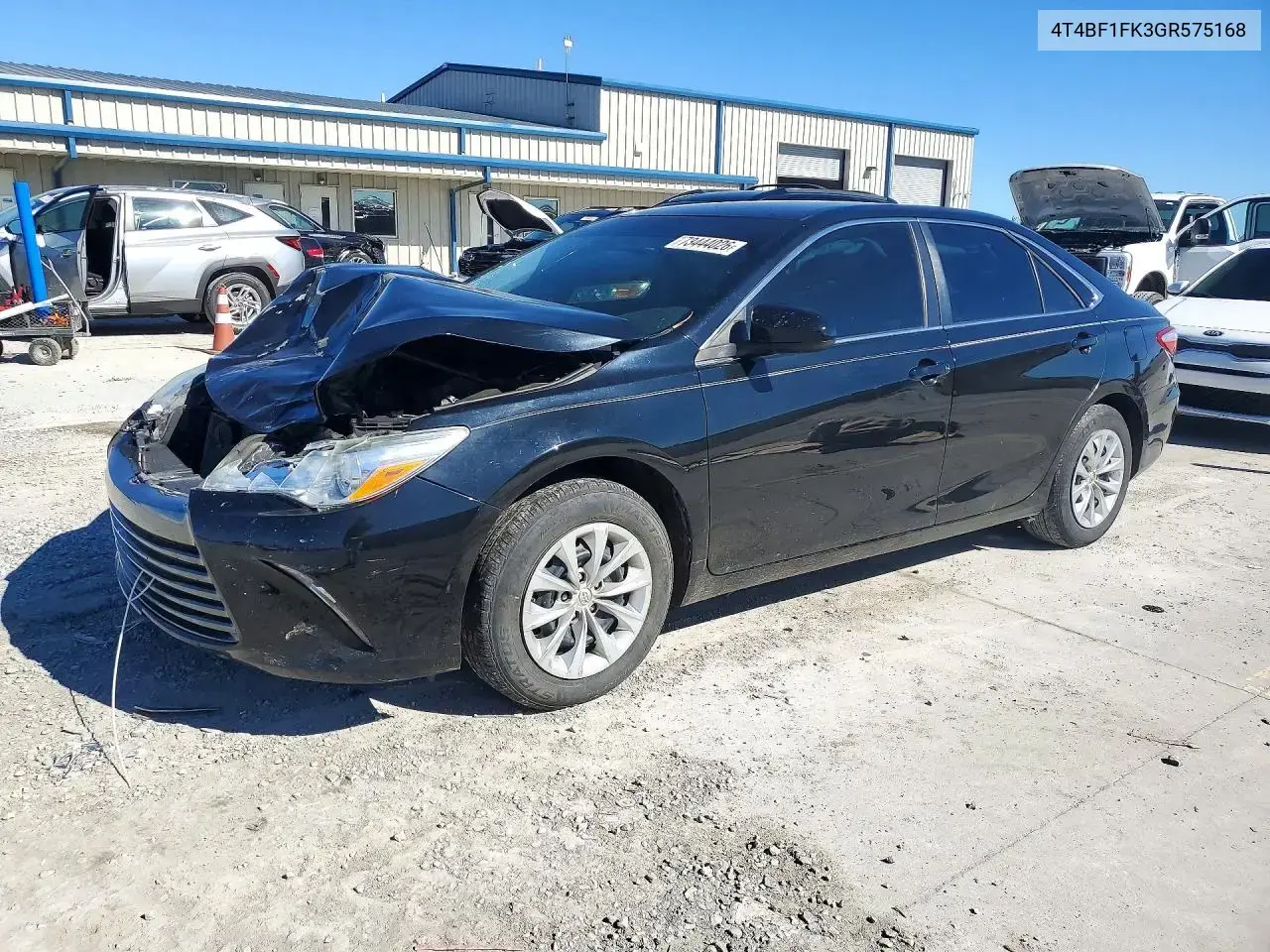 Toyota Camry Le 2016