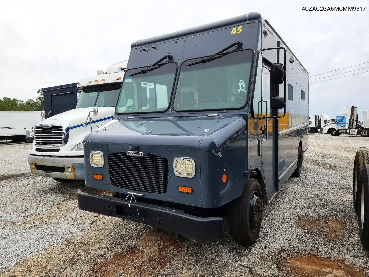 Freightliner Mt45G Chassis Delivery Truck 2021