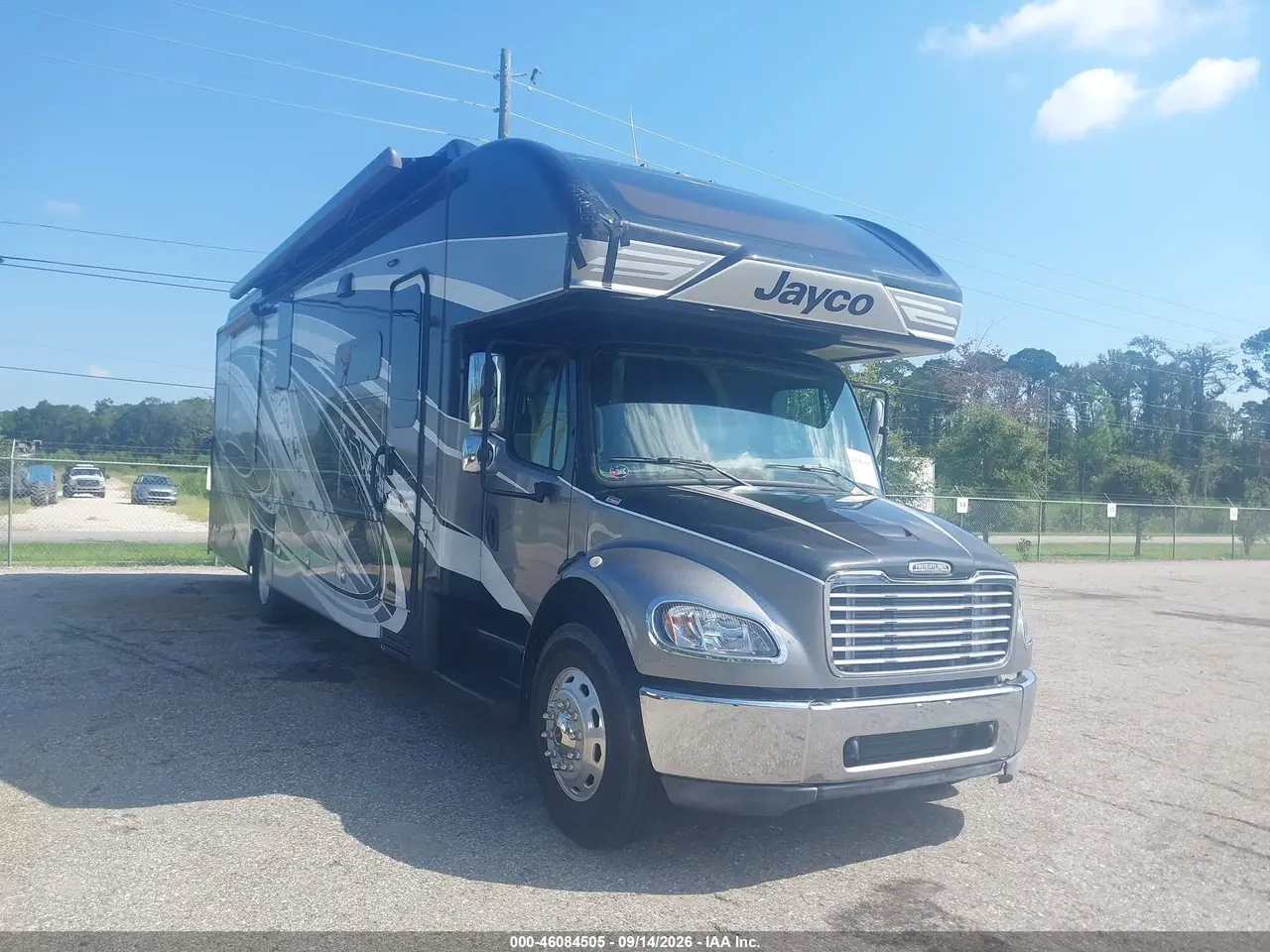 Freightliner Chassis S-2 2021