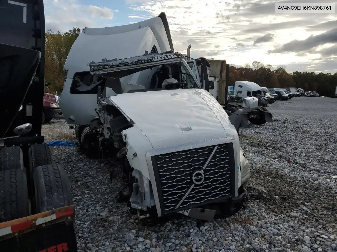 Volvo Vnl Semi Truck 2019
