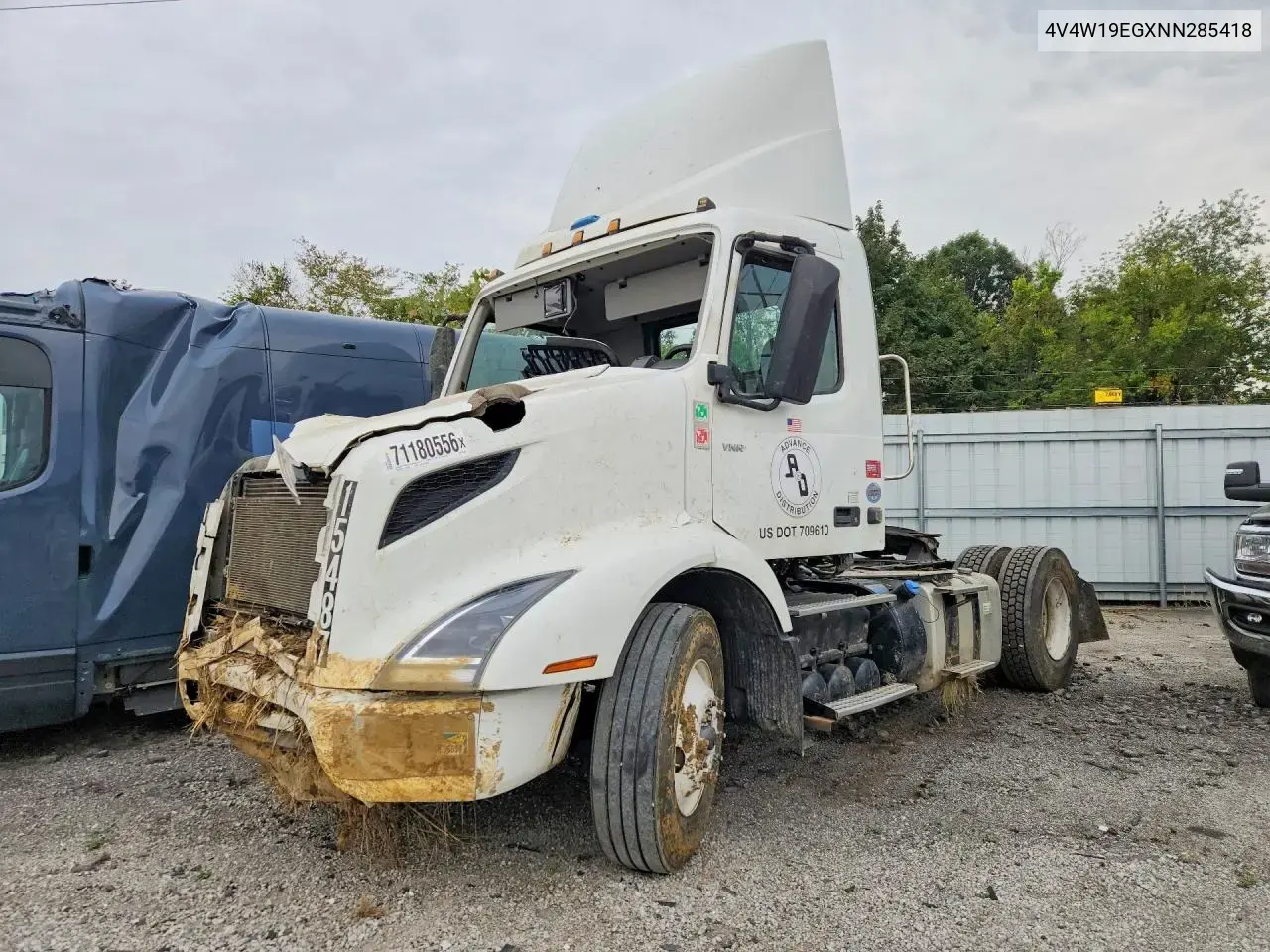 Volvo Vnr Semi Truck 2022