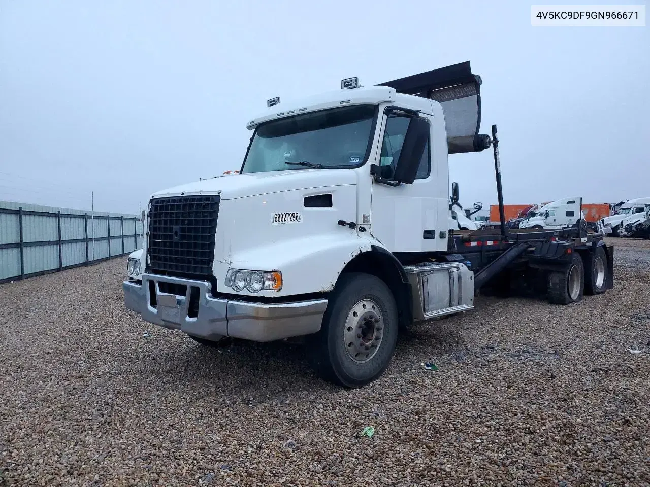 Volvo Vhd Roll-Off Container Truck 2016