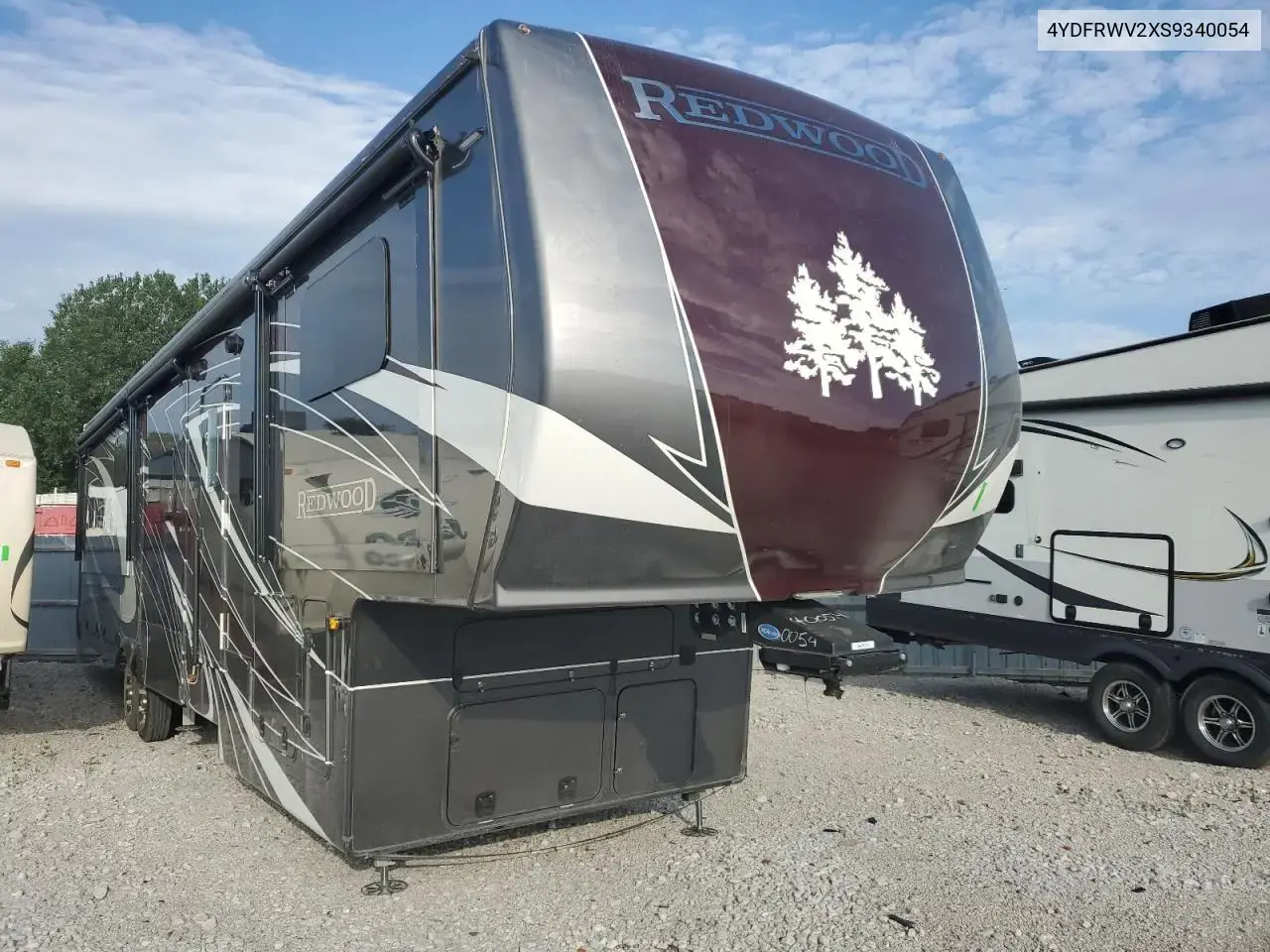 Redwood 38Rl 2025