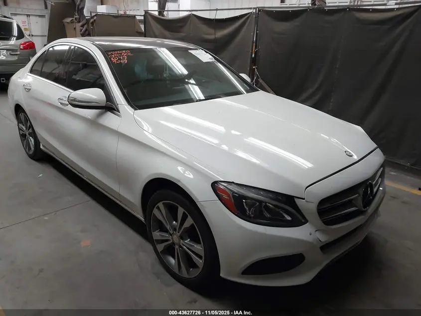Mercedes-Benz C 300 2015
