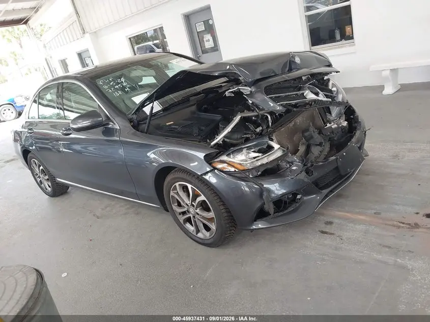 Mercedes-Benz C 300 4Matic 2016