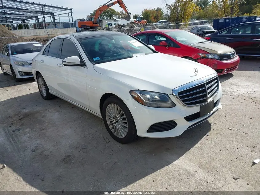 Mercedes-Benz C 300 Luxury 4Matic 2017