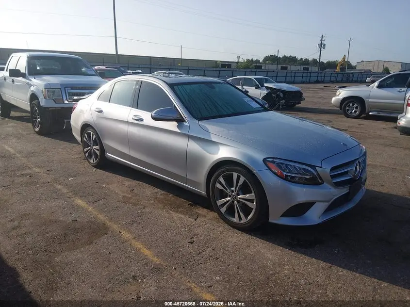 Mercedes-Benz C 300 2020