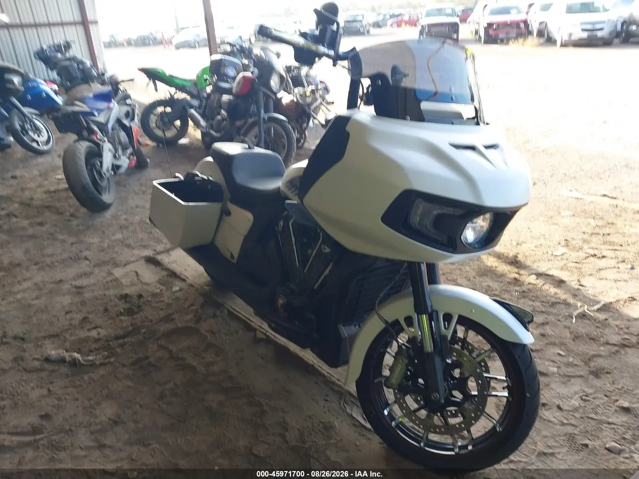 Indian Motorcycle Co. Challenger Dark Horse 2021