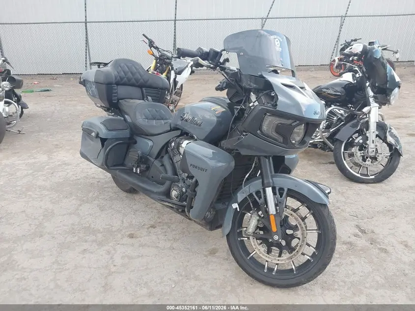 Indian Motorcycle Co. Pursuit Darkhorse W/Powerband Audio 2024