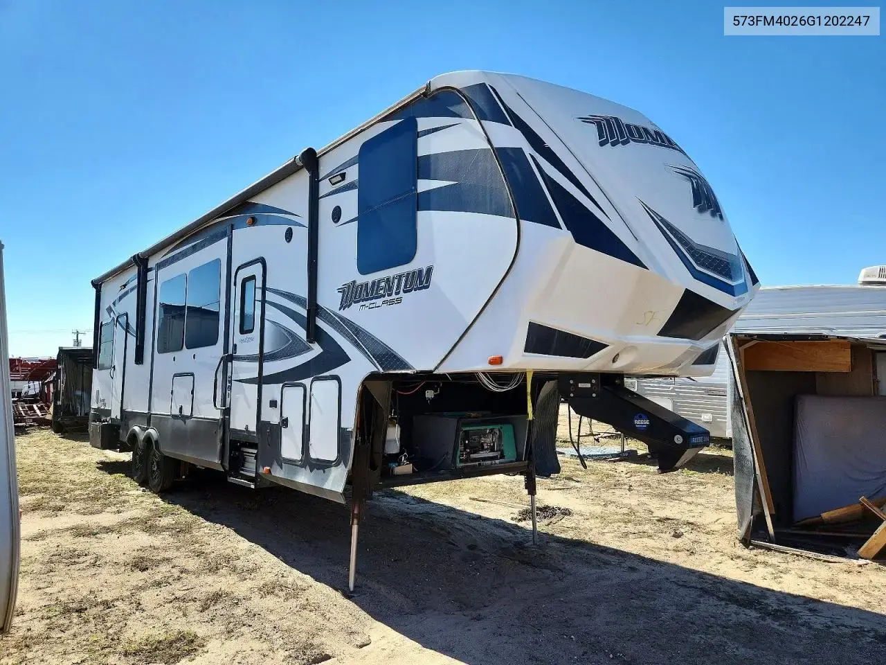 Grand Design Momentum Camper 2016