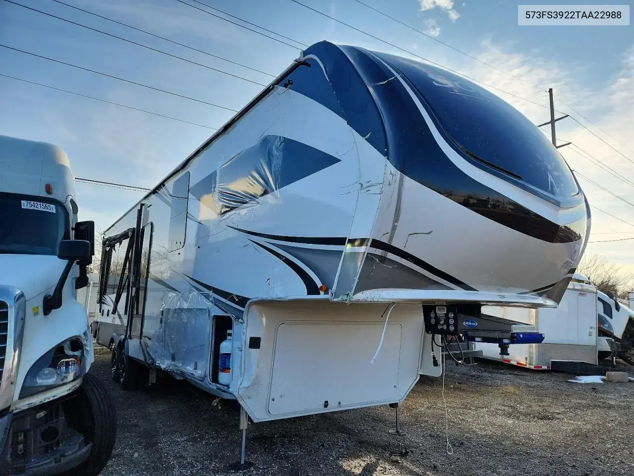 Grand Design Solitude Camper 2026