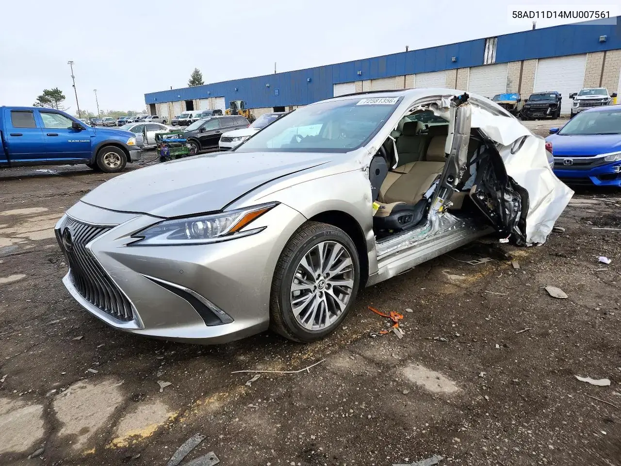 Lexus Es 250 Base 2021