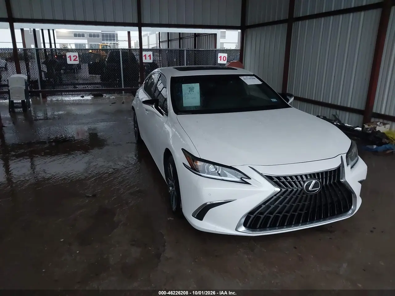 Lexus Es 300H 2025