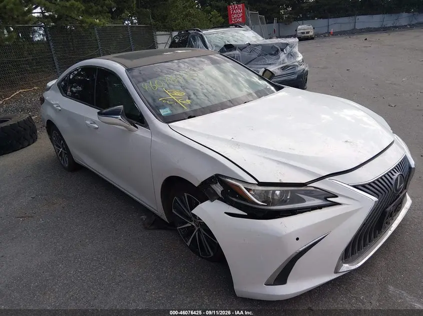 Lexus Es 300H 2024