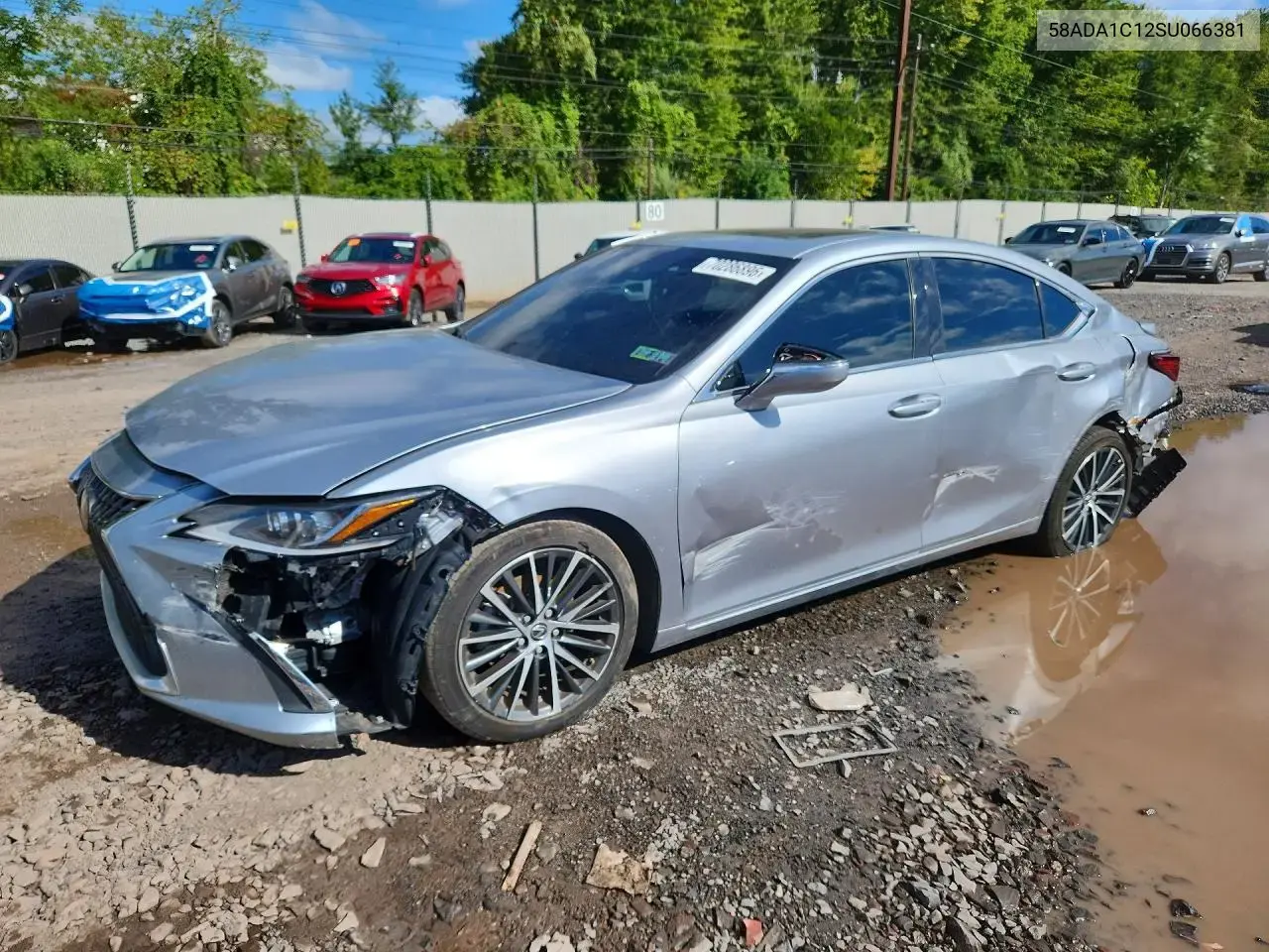 Lexus Es 300H Base 2025