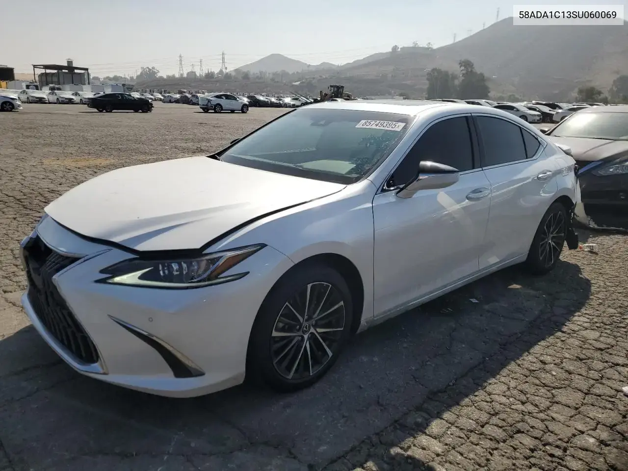 Lexus Es 300H Base 2025